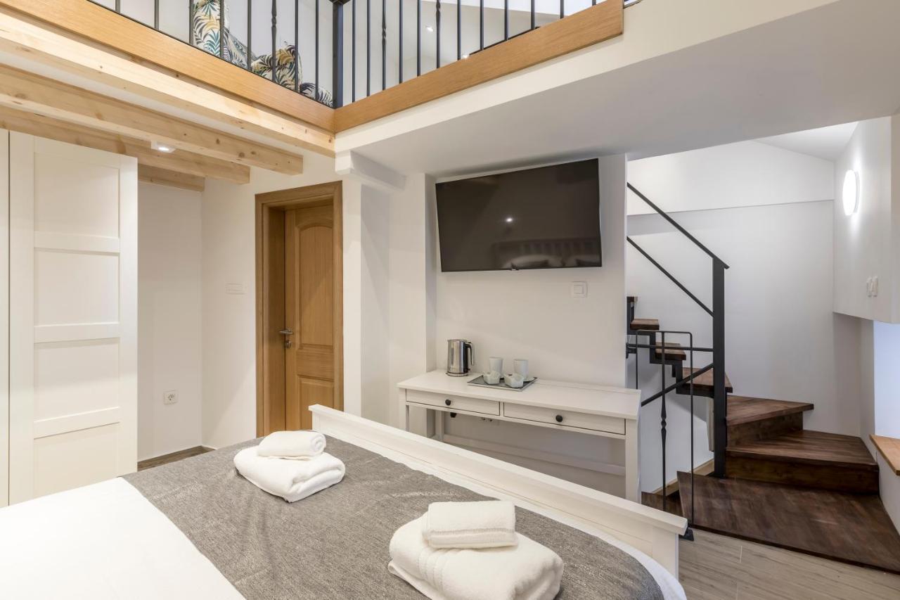 Cosmijeva Luxury Rooms Сплит Екстериор снимка